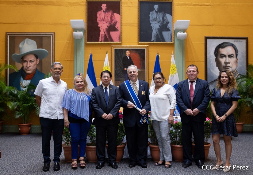EMBAJADOR2